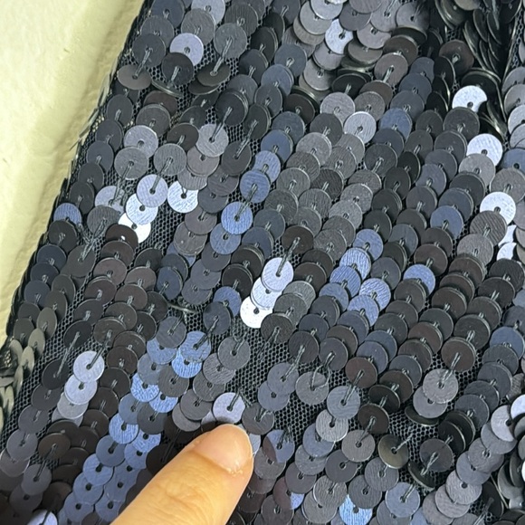 Mac Duggal SEQUINED ASYMMETRICAL FLORAL LONG SLEEVE MIDI DRESS in midnight - Picture 10 of 17